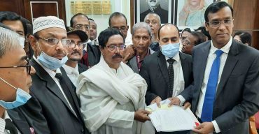 বাগেরহাট পৌরসভা নির্বাচনে ৩৬ প্রার্থীর মনোনয়ন দাখিল