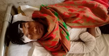 বাবা ছেলেকে মারধর হাসপাতালে ভর্তি