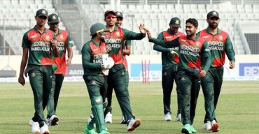 ওয়ানডে র‍্যাংকিংয়ের শীর্ষ দশে মেহেদী-মোস্তাফিজ