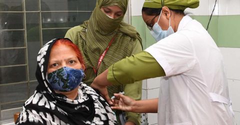 এক সপ্তাহে টিকা নিলেন সাত লাখ ৩৬ হাজার
