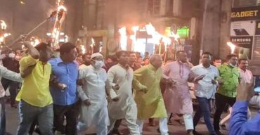 রাজধানীতে বিএনপির মিছিলে পুলিশের ধাওয়া, লাঠিপেটা