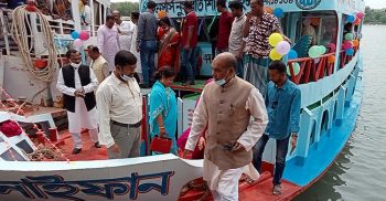 কলাপাড়া টু লালমোহন নৌ-রুটে লঞ্চ সার্ভিস চালু
