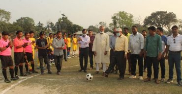 পাকেরহাটে শুরু হল মরহুম আব্দুল জব্বার হেড মাস্টার স্মৃতি ফুটবল টুর্নামেন্ট