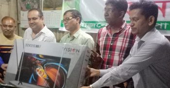 গলাচিপা প্রেস ক্লাবে সাংবাদিকদের সাথে অ্যাডভোকেট ফখরুল ইসলাম মুকুলের মত বিনিময় সভা
