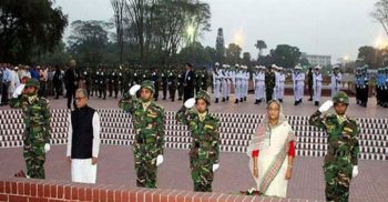 জাতীয় স্মৃতিসৌধে রাষ্ট্রপতি ও প্রধানমন্ত্রীর শ্রদ্ধা