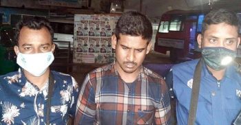 ফেসবুকে মহানবীকে (সা.) নিয়ে কটুক্তি করায় যুবক আটক