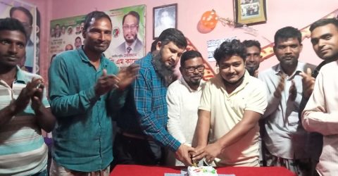 রাজধানীর উত্তরায় এরশাদের জন্মদিন পালন