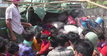 ট্রাকের তাবুর নিচে শুয়ে ঢাকা থেকে পালিয়ে সাতক্ষীরা যাওয়ার পথে ঝিনাইদহে ৪৩ যাত্রী আটক