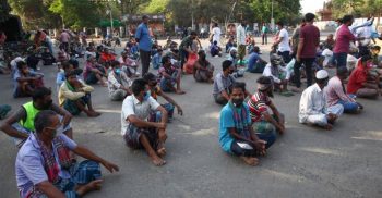 লকডাউনে কর্মহীনদের সহায়তায় ৫৭২ কোটি টাকা বরাদ্দ