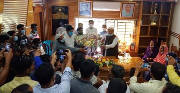 কালকিনি পৌরসভার নবনির্বাচিত মেয়র ও কাউন্সিলদের সংবর্ধনা ও দায়িত্ব গ্রহন