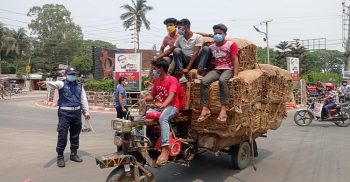 লকডাউন সফল করতে ঝিনাইদহ ট্রাফিক অফিসের অভিযান