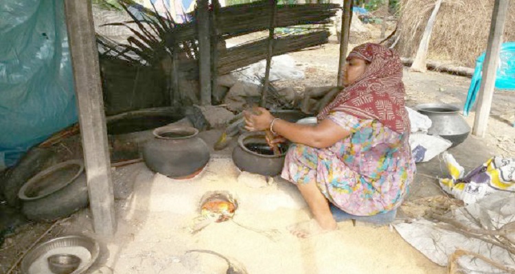 মুড়ির গ্রাম আত্রাইয়ের তিলাবাদুরী