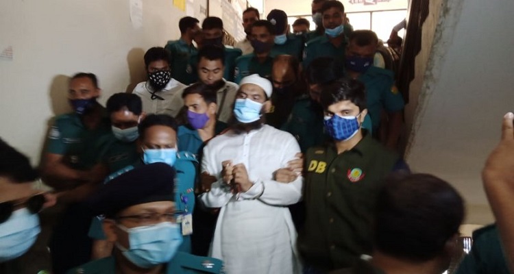 পুলিশ কর্মকর্তার অনুরোধে বায়তুল মোকাররমে গিয়েছিলাম