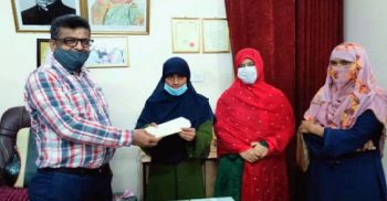 দরিদ্র পরিবারের সন্তান রুহানীর স্বপ্ন পুরণে দায়িত্ব নিলেন পৌর মেয়র মিন্টু