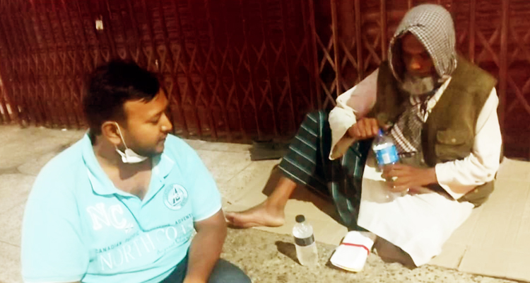 এবারো ছিন্নমূল মানুষের পাশে সাংবাদিক ফয়সাল