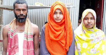 মেডিকেলে চান্স পেয়েও ভর্তি অনিশ্চিত মুন্নীর