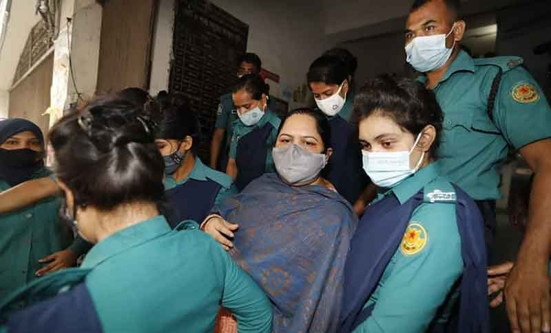 প্রথম আলোর জেষ্ঠ্য সাংবাদিক রোজিনা ইসলামের জামিন পেলেন যে ২ শর্তে