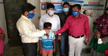 গলাচিপায় কৃমি নিয়ন্ত্রন সপ্তাহ পালন উপলক্ষে কমিউনিটি ক্লিনিক পরিদর্শন