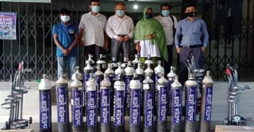 ঝিনাইদহ সদর হাসপাতালে জাহেদী ফাউন্ডেশনের অক্সিজেন সিলিন্ডার প্রদান