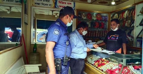 কলাপাড়ায় ৩৪ জনকে অর্থদন্ড