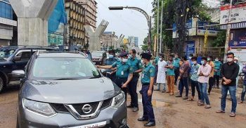 চট্টগ্রামে লকডাউন ‘দেখতে’ এসে পুলিশের কাছে ধরা ২১ জন