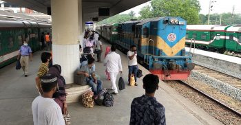 আগামী ১৫ জুলাই থেকে ট্রেন চলবে, মঙ্গলবার থেকে অনলাইনে টিকিট