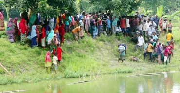 নওগাঁয় পুকুর থেকে মসজিদের মোয়াজ্জিনের হাত পা বাঁধা লাশ উদ্ধার