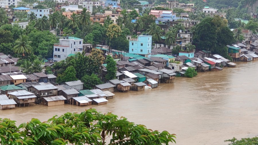 বান্দরবানের নিম্নাঞ্চল ডুবে গেছে পাহাড়ধসের আশঙ্কা