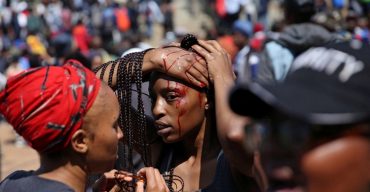 দক্ষিণ আফ্রিকায় বিক্ষোভ-সহিংসতায় নিহত বেড়ে ২৭৬