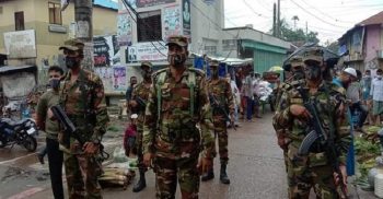 গলাচিপায় কঠোর লকডাউনে করোনা প্রতিরোধে তৎপর প্রশাসন ও সেনাবাহিনী