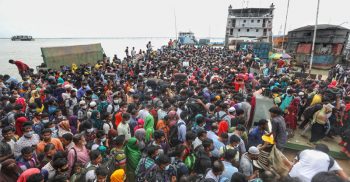 শ্রমিকদের জন্য আগামীকাল দুপুর পর্যন্ত চলবে বাস ও লঞ্চ