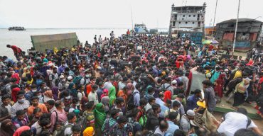 শ্রমিকদের জন্য আগামীকাল দুপুর পর্যন্ত চলবে বাস ও লঞ্চ