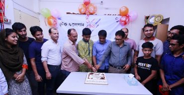 প্রযুক্তিবিষয়ক নিউজ পোর্টাল ‘টেক এক্সপ্রেসের’ প্রথম প্রতিষ্ঠাবার্ষিকী উদযাপিত