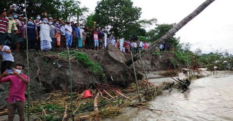 জাজিরার পদ্মার ভাঙ্গন কবলিত এলাকা পরিদর্শন করলেন: ইকবাল হোসেন অপু এমপি