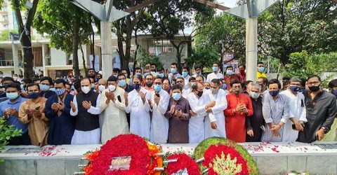 যথাযথ মর্যাদায় বীর মুক্তিযোদ্ধা শহীদ শেখ কামালের জন্মদিন পালিত