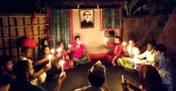 কলাপাড়ায় বাউল শিল্পীদের মোমবাতি প্রজ্বলন