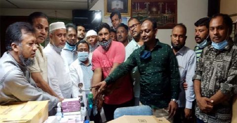 রোগীদের সেবায় চলমান মহানগর বিএনপির “করোনা হেল্প সেন্টার”