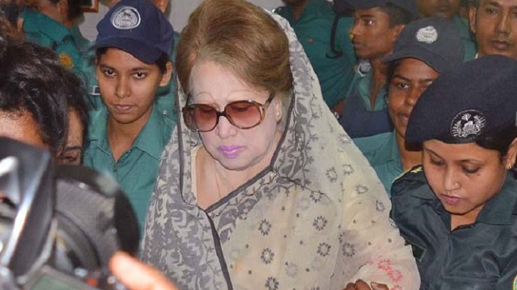 আগামী ২০ অক্টোবর খালেদা জিয়ার ১১ মামলার হাজিরা