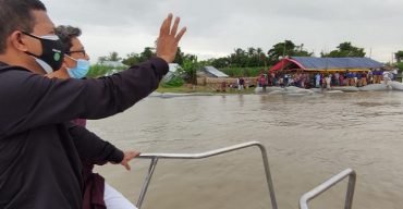 সারাদেশে নদীভাঙন কবলিত এলাকাকে ঝুঁকিমুক্ত করার জন্য কাজ চলছে: এনামুল হক শামীম