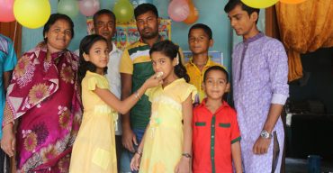 বাংলাদেশের চিকিৎসাসেবায় নতুন ইতিহাস ১৩ বছরে পা দিলো সেই মনি-মুক্তা