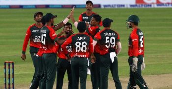 অস্ট্রেলিয়াকে টানা হারিয়ে সিরিজ জয় বাংলাদেশের