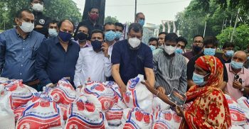 আবার শুরু হল রেশিনিং সিস্টেমে যুবলীগের খাদ্য সহায়তা