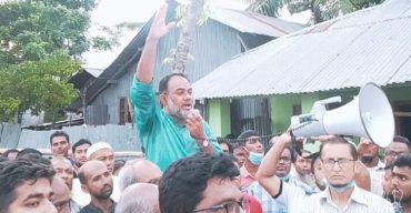 চিকনিকান্দীর সর্বস্তরের জনগণের ভ্যাকসিন নেওয়ার আহবান জানালেন সাজ্জাদ হোসেন রিয়াদ