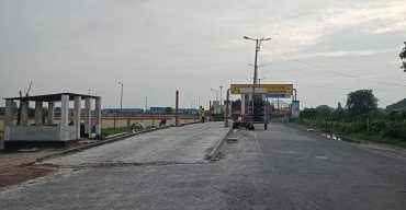 বেনাপোল বন্দরে আমদানি-রফতানি বন্ধ