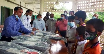 কলাপাড়ায় ১১০ শিক্ষার্থী পেল প্রধানমন্ত্রীর উপহার শিক্ষা সামগ্রী