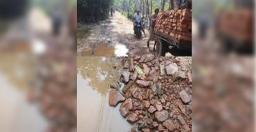 গলাচিপায় অবহেলিত জরাজীর্ণ সড়ক, জন-দূর্ভোগ সিমাহীন