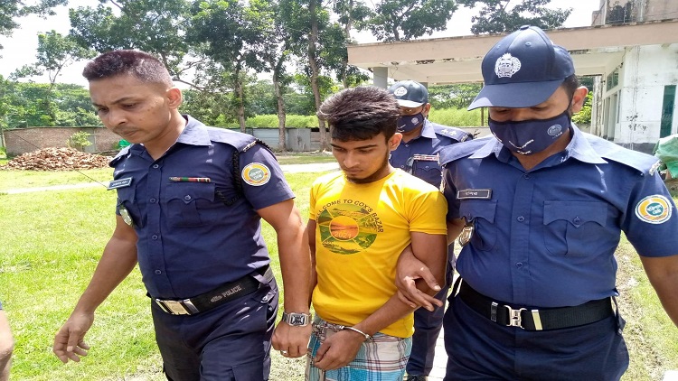 বরিশালে স্কুলছাত্রীকে তুলে নিয়ে ধর্ষণের ঘটনায় আসামি গ্রেপ্তার