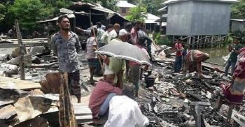 গলাচিপায় ভয়াবহ অগ্নিকান্ডে ৫০ লাখ টাকার ক্ষয়ক্ষতি