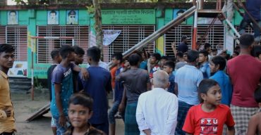 নওগাঁয় সাড়ে ৫ বছরের শিশুকে ধর্ষণ চেষ্টার অভিযোগে এক নৈশ্যপ্রহরী আটক