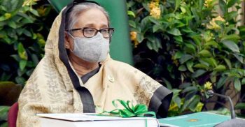 পরিচ্ছন্নতাকর্মীদের বংশানুক্রমে চাকরি দিতে প্রধানমন্ত্রীর নির্দেশ
